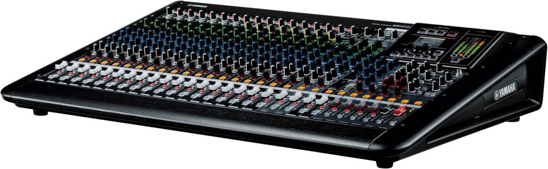 YAMAHA MGP24X 24 Kanal Analog Mikser - 2